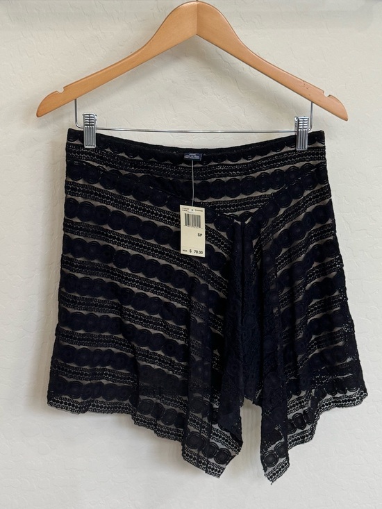 Max Edition Dresses & Skirts - NWT Max Edition Petite Black Lace Asymmetric Hanky Hem Mini Skirt Size SP